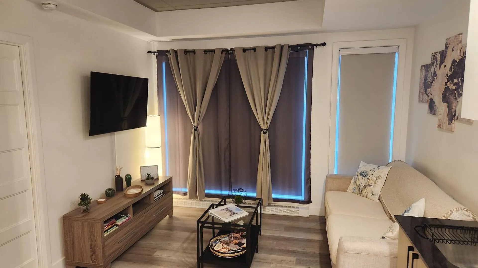 209 Le Caiman Apartman Québec 0*,  Kanada